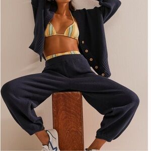 (2) Free People Boho Beach Knit Hailee Cardigan & Pant Set Medium